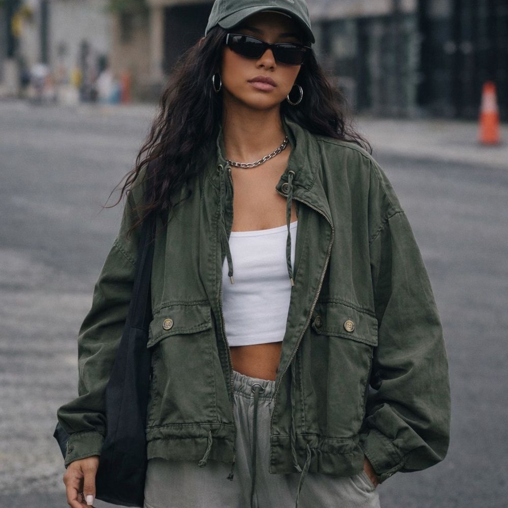 Urban Outfitters Utility Jacket Roll Tab Sleeve Women's Size XS Olive Green
